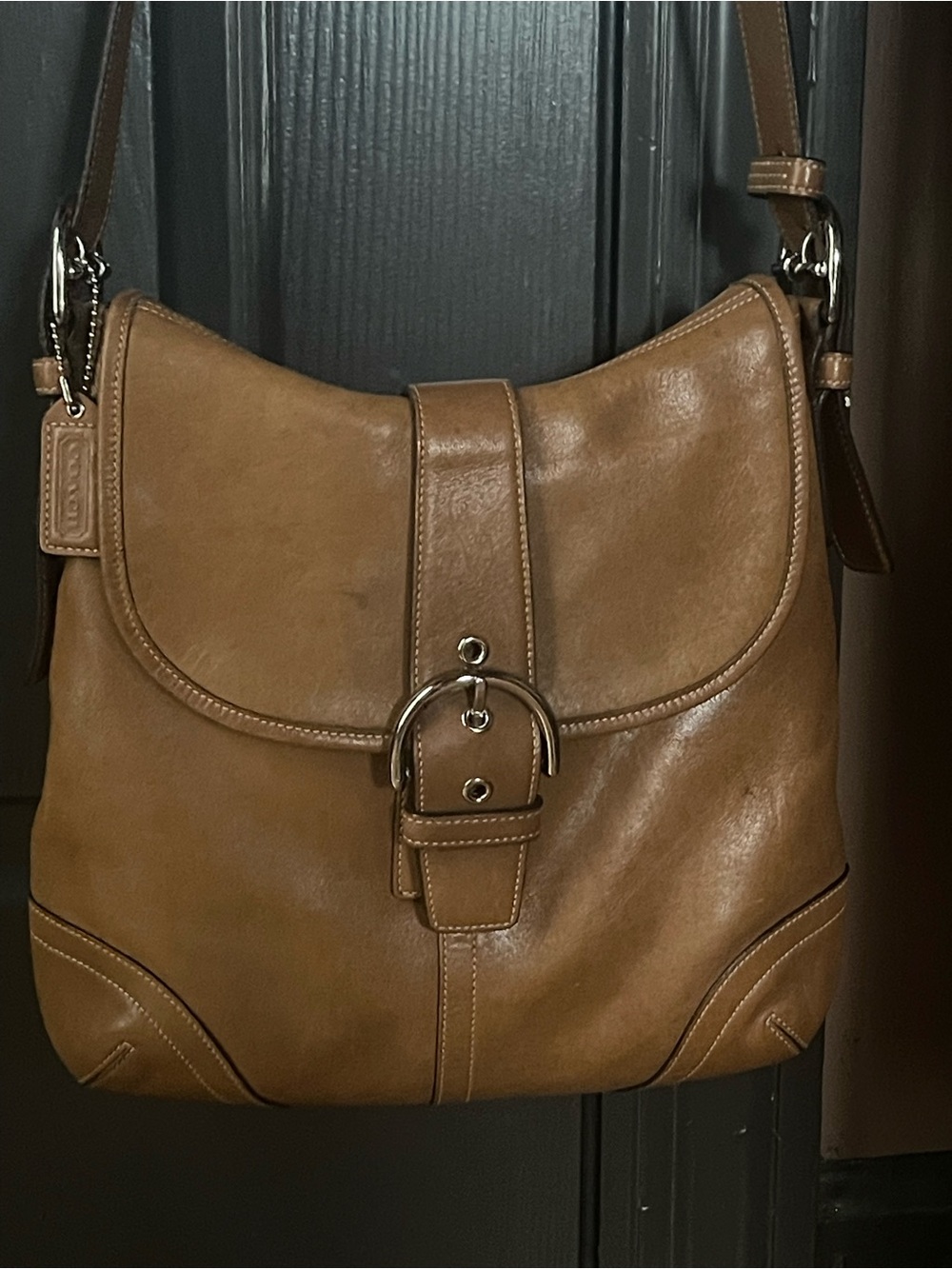 💫Y2K Vintage Coach Soho Leather Flap Saddle Bag British Tan 9480💫